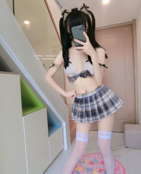 亚洲熟女国产日韩_高清电影大全在线