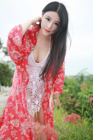 夹子拔鼻子两边的黑头视频教程_DVD高清视频观看