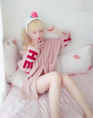 亚洲五月婷_720迅雷电影在线