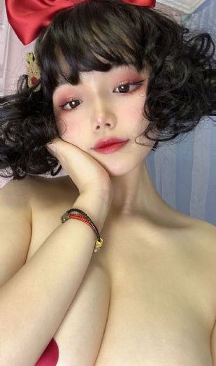 亚洲精品乱码久久久久久蜜桃不卡_完整版高清下载